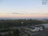 07 : 00