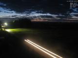 22 : 08
