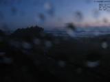 04 : 00