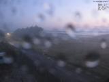 04 : 32