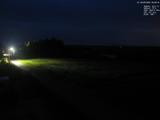 22 : 08