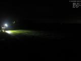 23 : 00