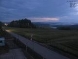 04 : 32
