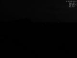 03 : 32