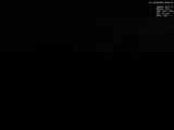 03 : 00