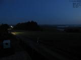 06 : 00