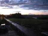 19 : 44