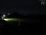 19 : 04