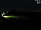 19 : 04