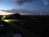 18 : 44
