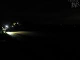 23 : 04