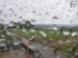 09 : 36