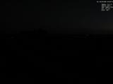 03 : 32