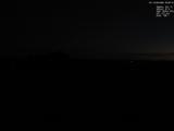 03 : 00