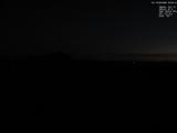 03 : 04