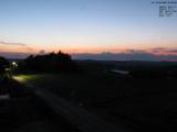 22 : 08