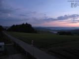 03 : 52
