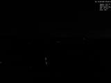 03 : 00
