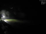22 : 00