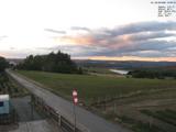 19 : 52