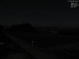 03 : 00