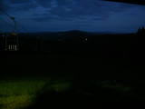 04 : 00
