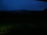 04 : 00