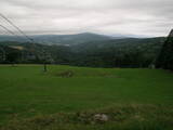 09 : 00