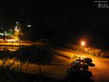 02 : 00