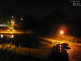 01 : 00