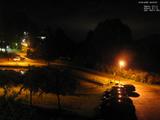 02 : 00