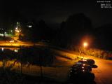 01 : 00
