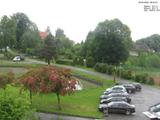 08 : 40