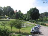 08 : 40