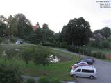 06 : 44
