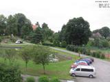 09 : 28