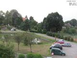 09 : 40