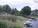 19 : 00