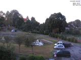 06 : 00