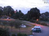05 : 44