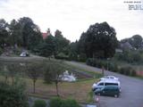 06 : 32