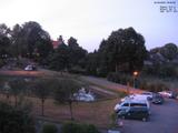 05 : 48