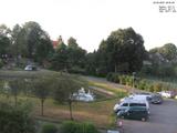06 : 52