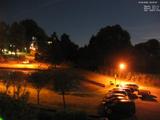 02 : 00