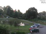 06 : 44