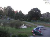 06 : 32
