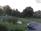 06 : 44