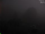 04 : 44