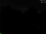 21 : 00