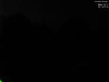 23 : 04
